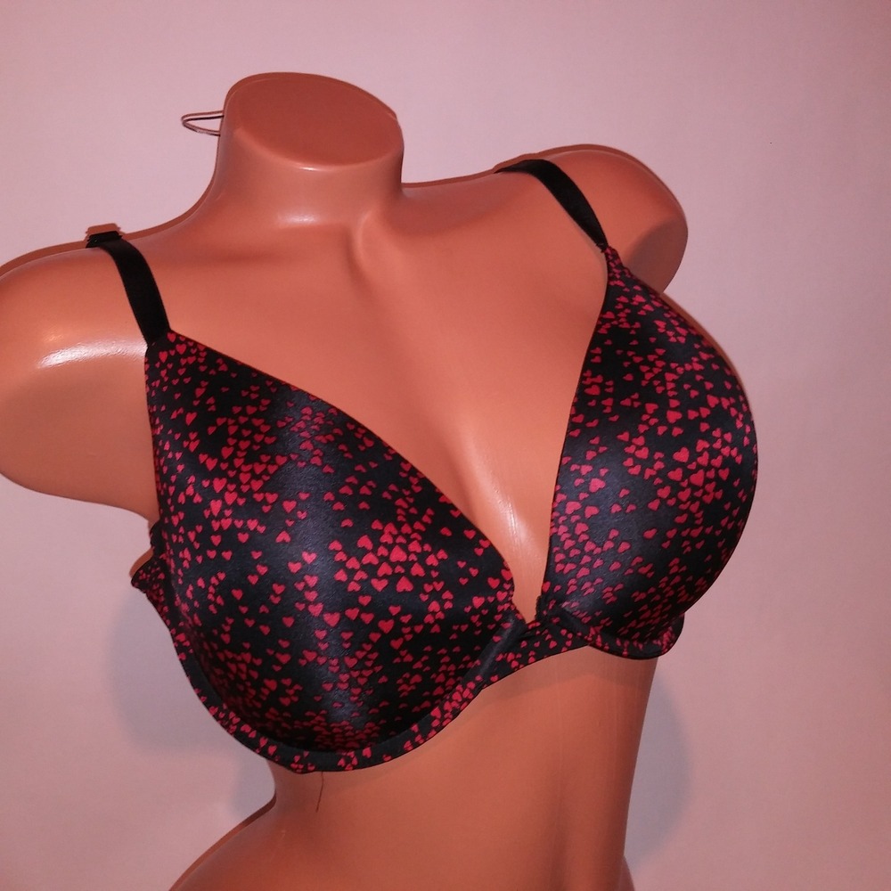 Victoria Secret Bra 38DD Push Up Black Red Hearts Love Underwire